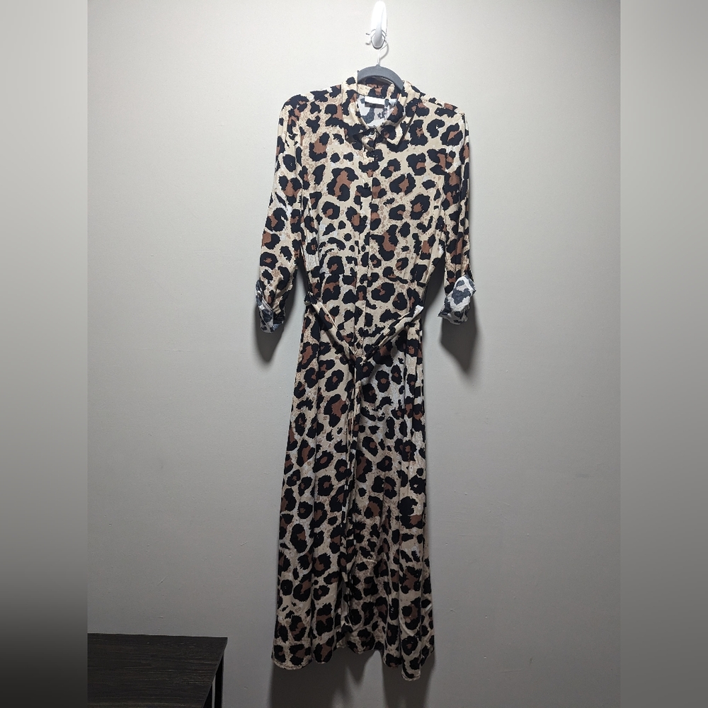New York & Company leopard print shirt dress